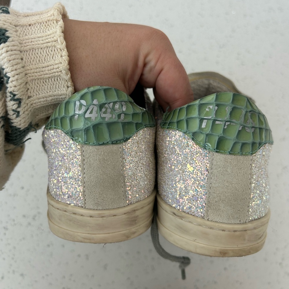 P448 John Iridescent Glitter Sneakers Sz 39 / US 8.5 - Picture 3 of 11